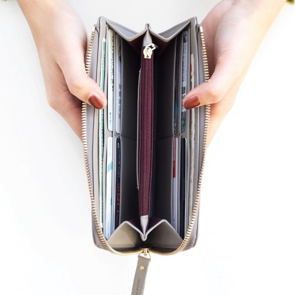 [Iconic] Un Jour De Chance Zip Around Wallet - Vermilion - Arts ...